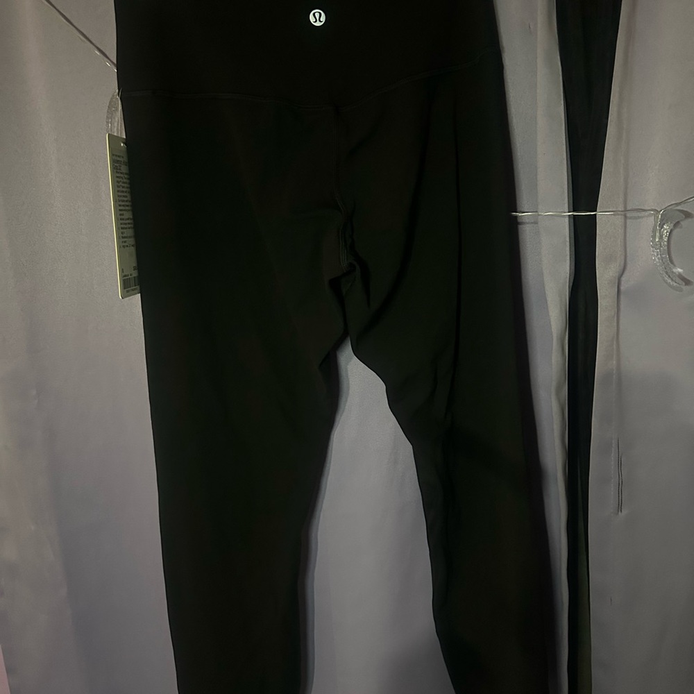 Lululemon Align HR Crop 23” Black Leggings